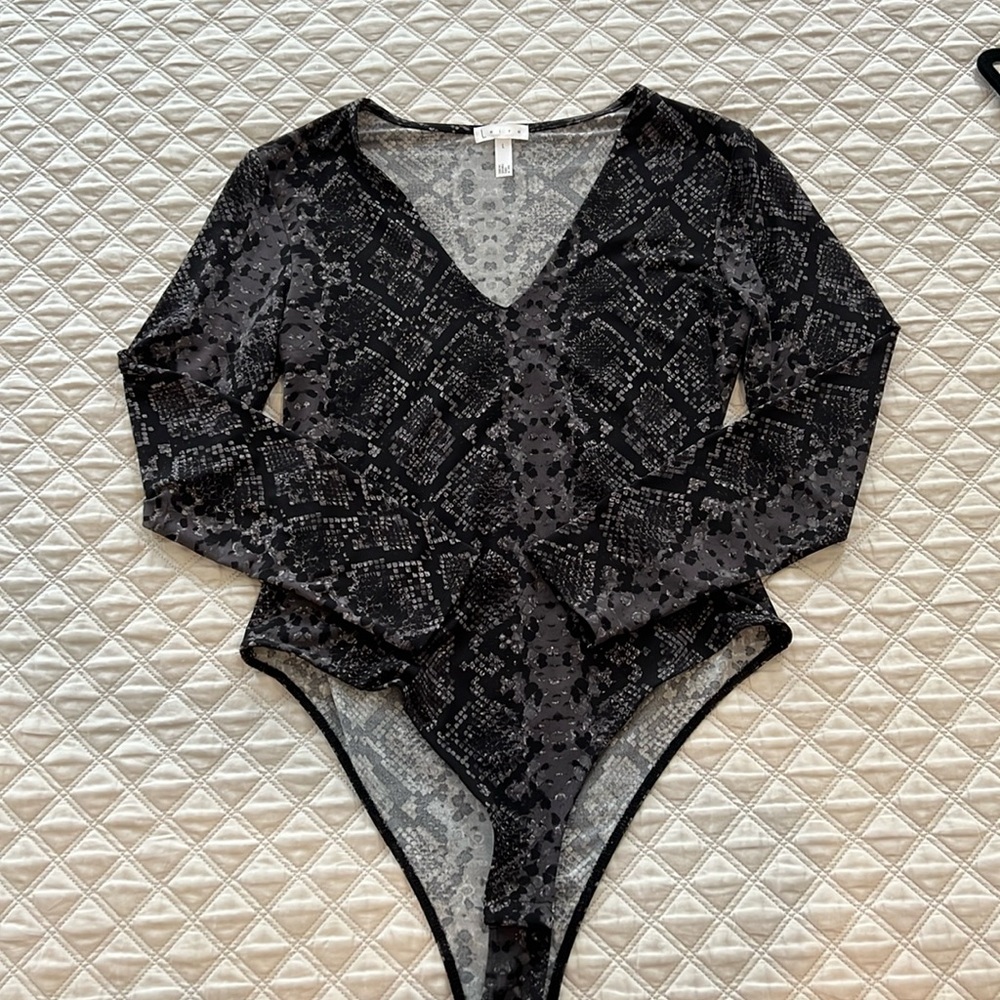 Leith snakeskin bodysuit- L- worn once!
